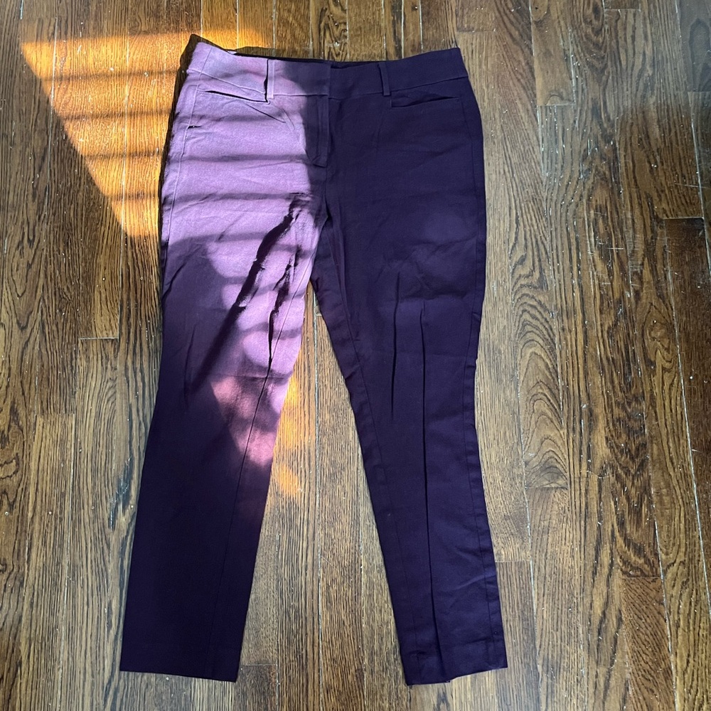 Loft size 8 Skinny pants in plum - Picture 2 of 10